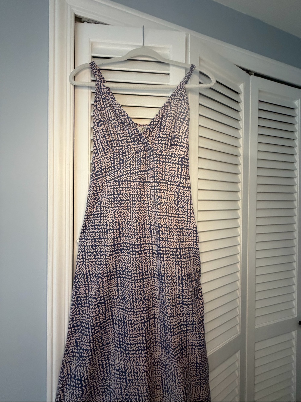 Passion Lilie Blue & Ivory Print Maxi Dress with Pockets | Size Small